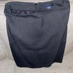 Banana Republic Black Pencil Skirt, Size 4 Worn a couple times